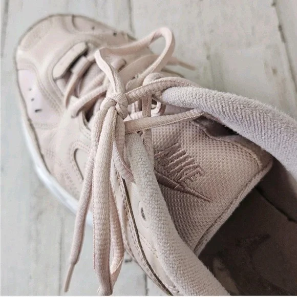 Nike Women's beige nude pink  Sneakers - Picture 2 of 7
